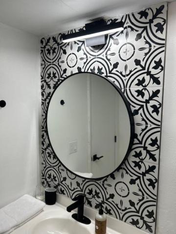 Unique Coral Gables Cottage ไมอามี ภายนอก รูปภาพ